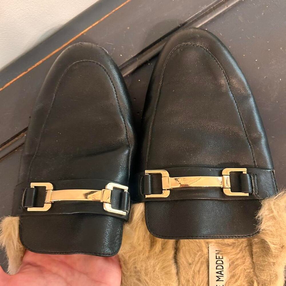 Size 8 genuine leather steve madden slides